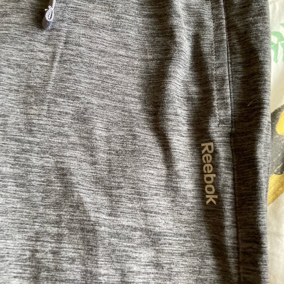 Girls Reebok gray jersey pants - Picture 3 of 8